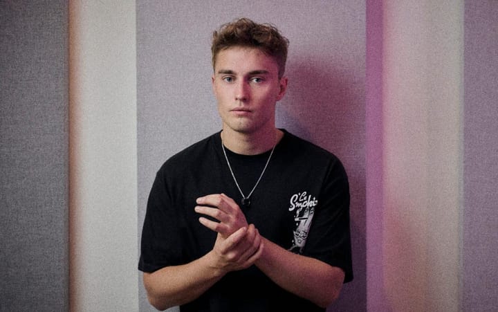 💬 Sam Fender has entered music's class disparity chat